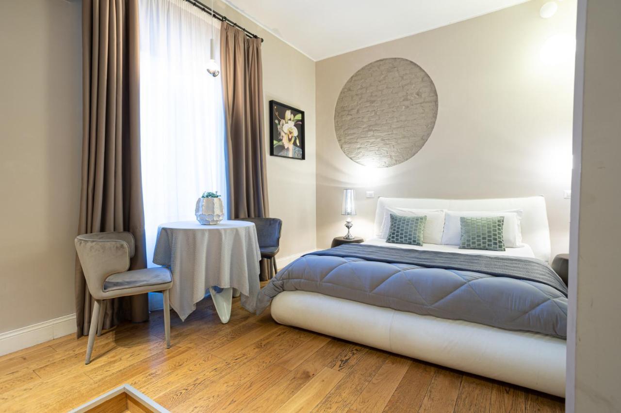 Cardilli Luxury Rooms Rome Exterior photo