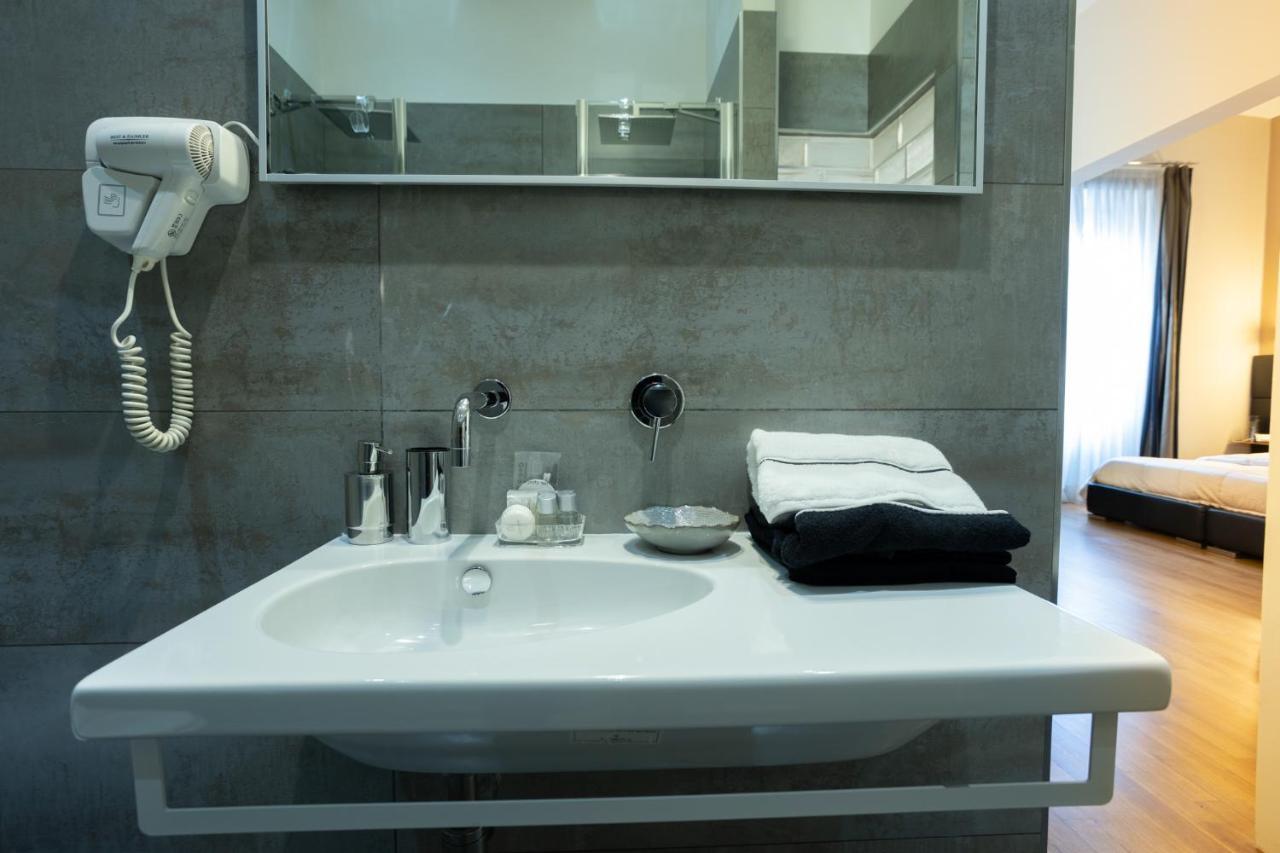 Cardilli Luxury Rooms Rome Exterior photo